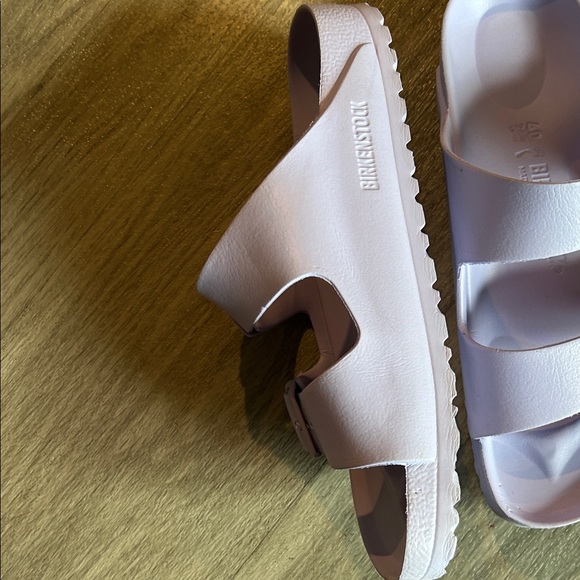 Birkenstock Women's Light Purple Sandals - Picture 5 of 10
